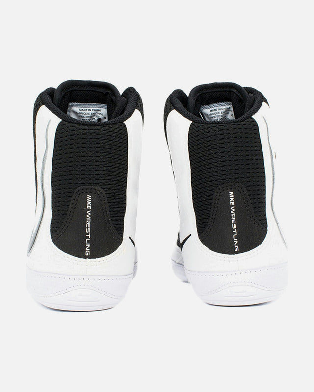 Nike Ringerschuhe Inflict 4 – Schwarz/Weiß