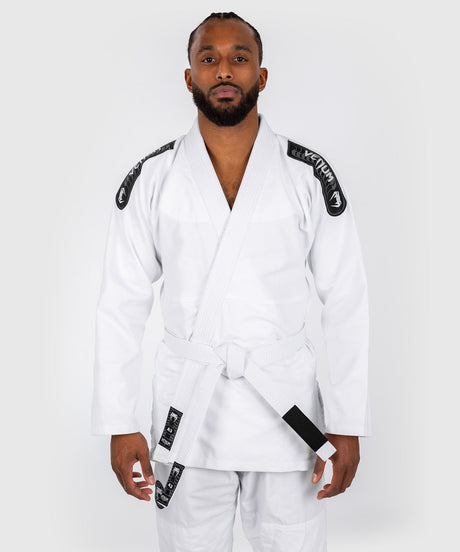 Venum BJJ Gi First - Hvid - inkl. hvidt bælte - BJJ-gi'er