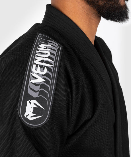 Venum BJJ Gi First - Sort - inkl. hvidt bælte - BJJ-gi'er
