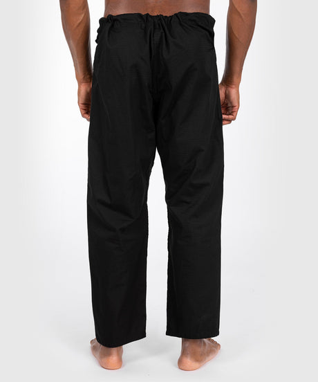Venum BJJ Gi First - Sort - inkl. hvidt bælte - BJJ-gi'er