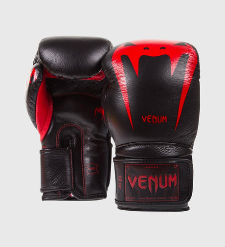Luvas de boxe Venum Giant 3.0 – Preto/Vermelho