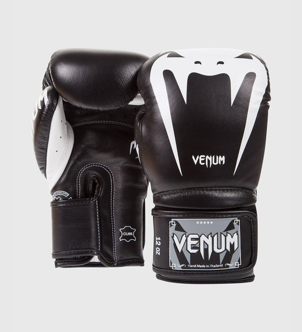 Guantoni da boxe Venum Giant 3.0 – Nero/Bianco