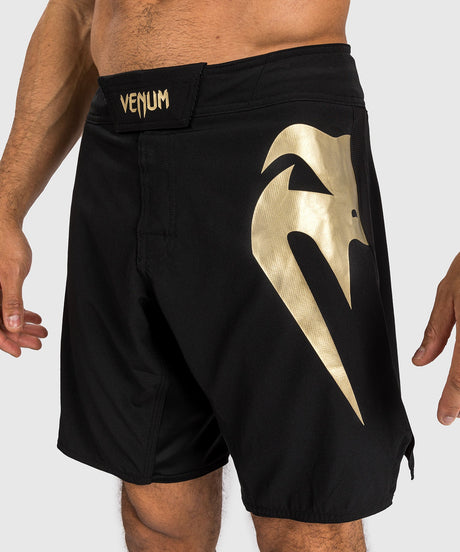Venum Light 5.0 MMA-Shorts – Schwarz/Gold